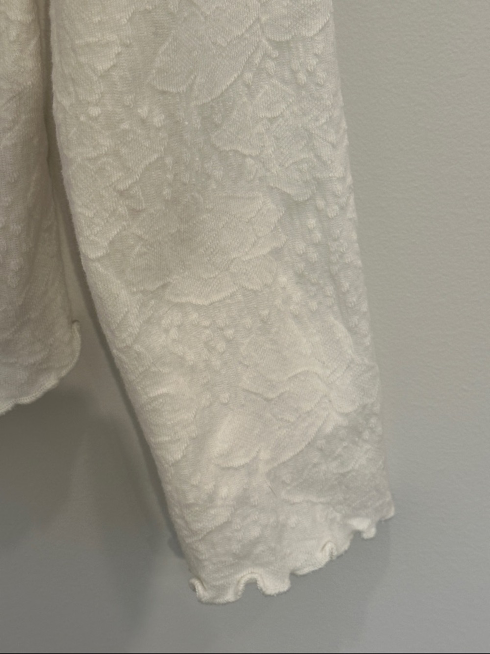 NIC+ZOE Ivory Lace-Textured Long Sleeve Polo - Picture 4 of 5